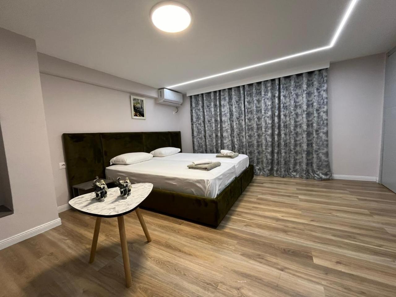 Estel Tirana