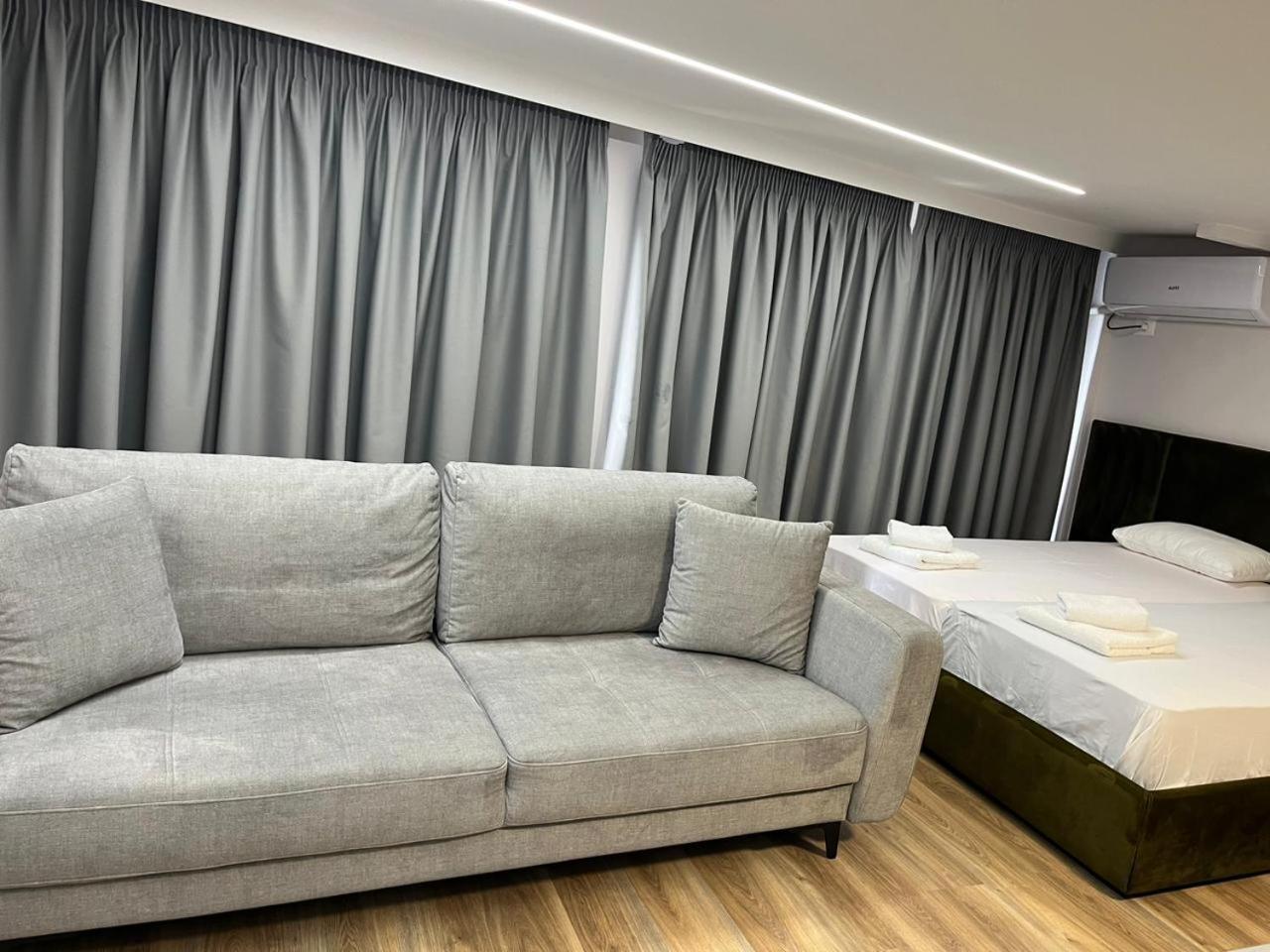 Estel Apartment